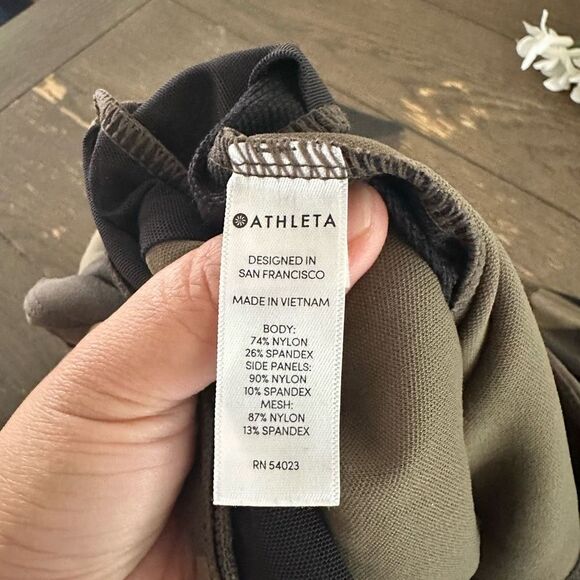 ATHLETA Women’s ESSEX Camo Hybrid Tight Leggings Brown Black size small - Picture 6 of 9